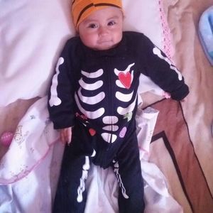 Meet your Posher, Emanuel